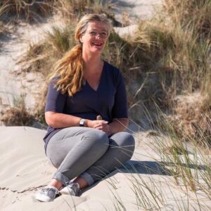 Stef Boes verpleegkundig Overgangsconsulent Kenniscentrum Overgang Friesland Harlingen Leeuwarden Terschelling Heerenveen Sneek Grou PMS Opvliegers Hormonen voeding supplementen vitaminen roken alcohol